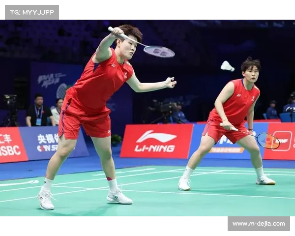 世锦赛女双决赛：刘圣书-谭宁苦战三局，首夺世锦赛冠军